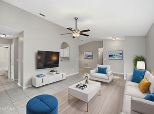 905 Gavagan Rd, Jacksonville, FL 32233