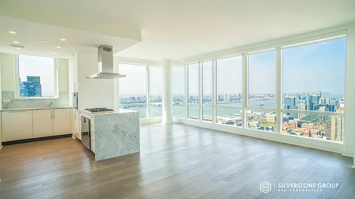 Rented by Silverstone Group USA Corp. | media 19