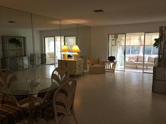 3rd image of 5132 Petal Pl APT D