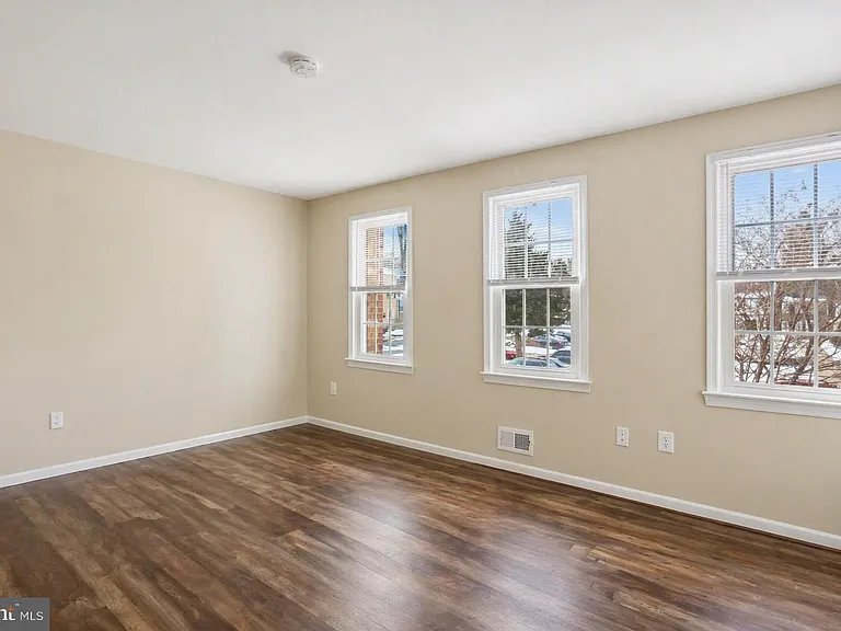 36 Prairie Rose Ct #108 — Photo 10