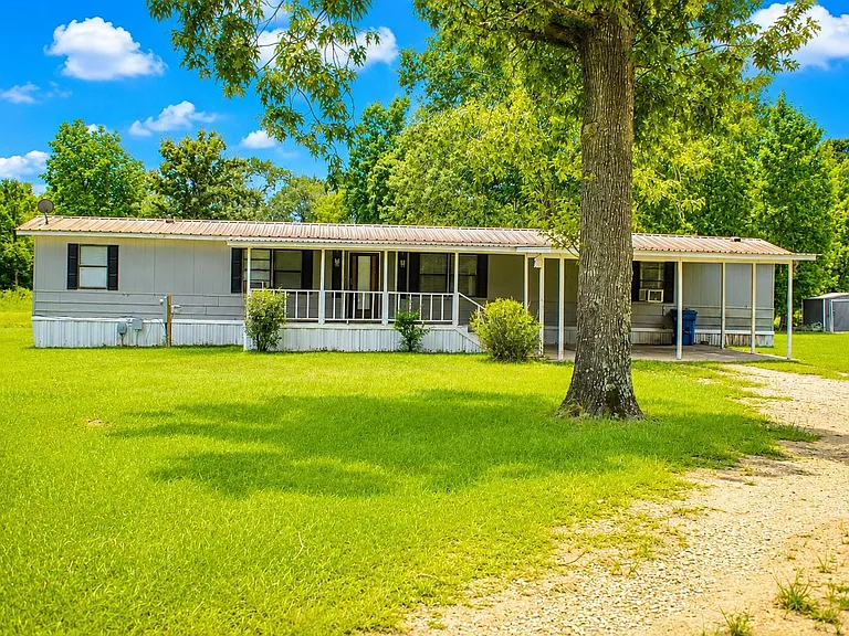 9910 State Highway 156 — Photo 1