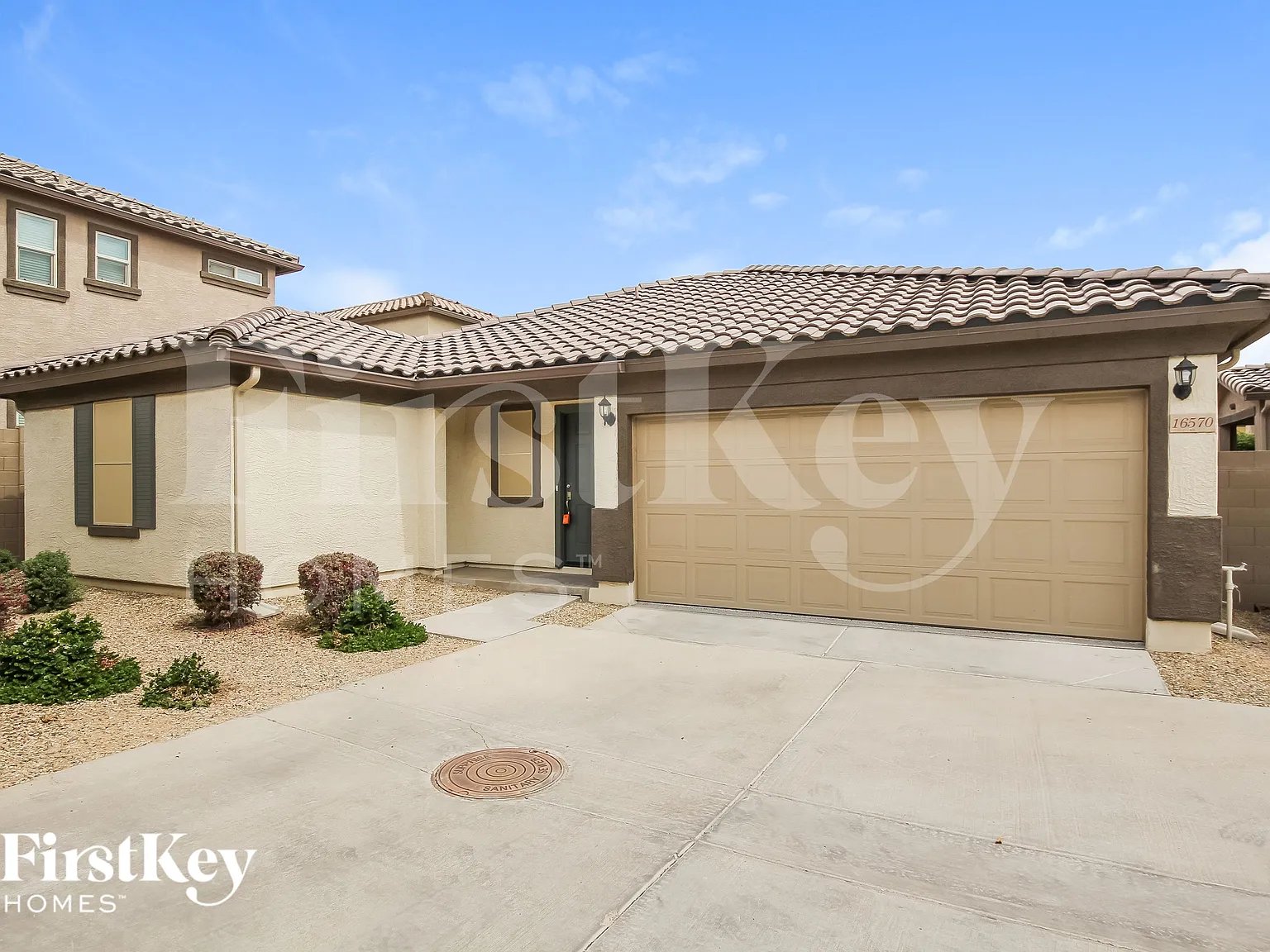 3 bed, 2.0 bath, 1550 sqft, $1,720 — Photo 2