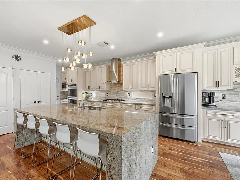 1523 Baldridge Ln — Photo 14