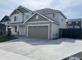 7867 Blanchard Loop, West Richland, WA