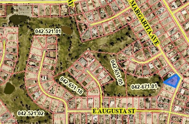 2nd image of 3000 S Margarita Ave
