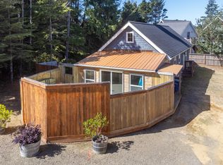 5045 N Us Hwy #101, Depoe Bay, OR 97341