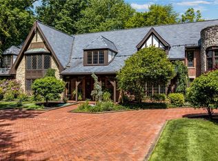 1849 Berkshire Rd, Gates Mills, OH 44040