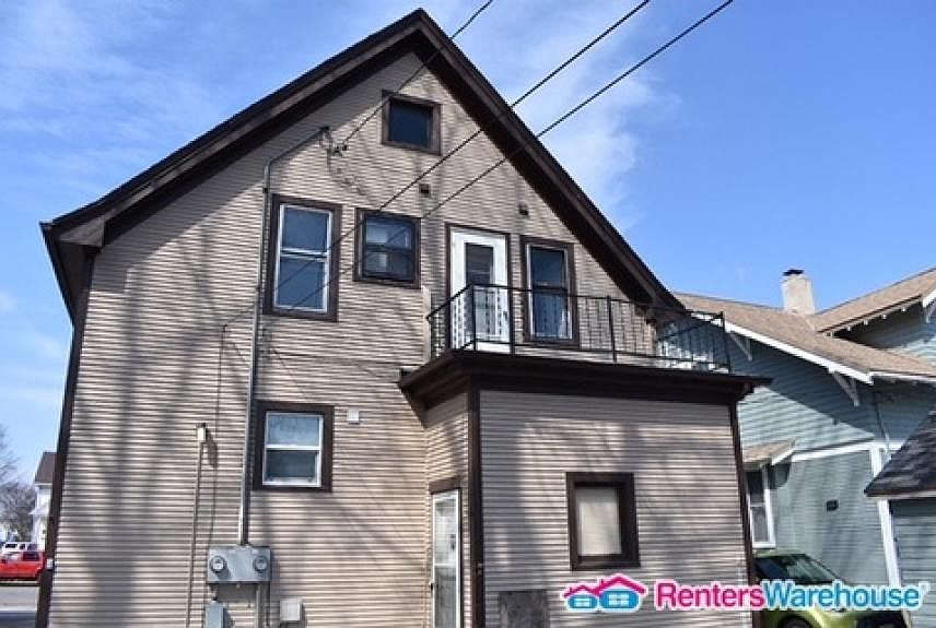 1st image of 1725 N 12th St