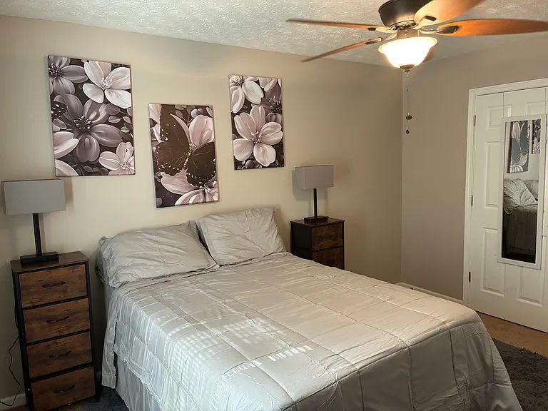 1098 Deshon Trl — Photo 1