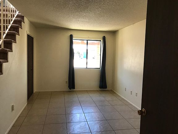 4th image of 1210 N Arbor Cir