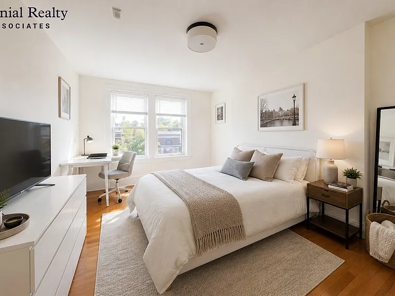 83 Harvard St #21 — Photo 7