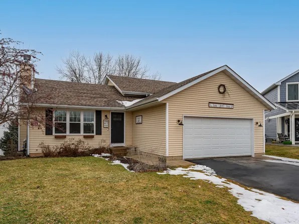 705 Pat Ct, Genoa, IL 60135