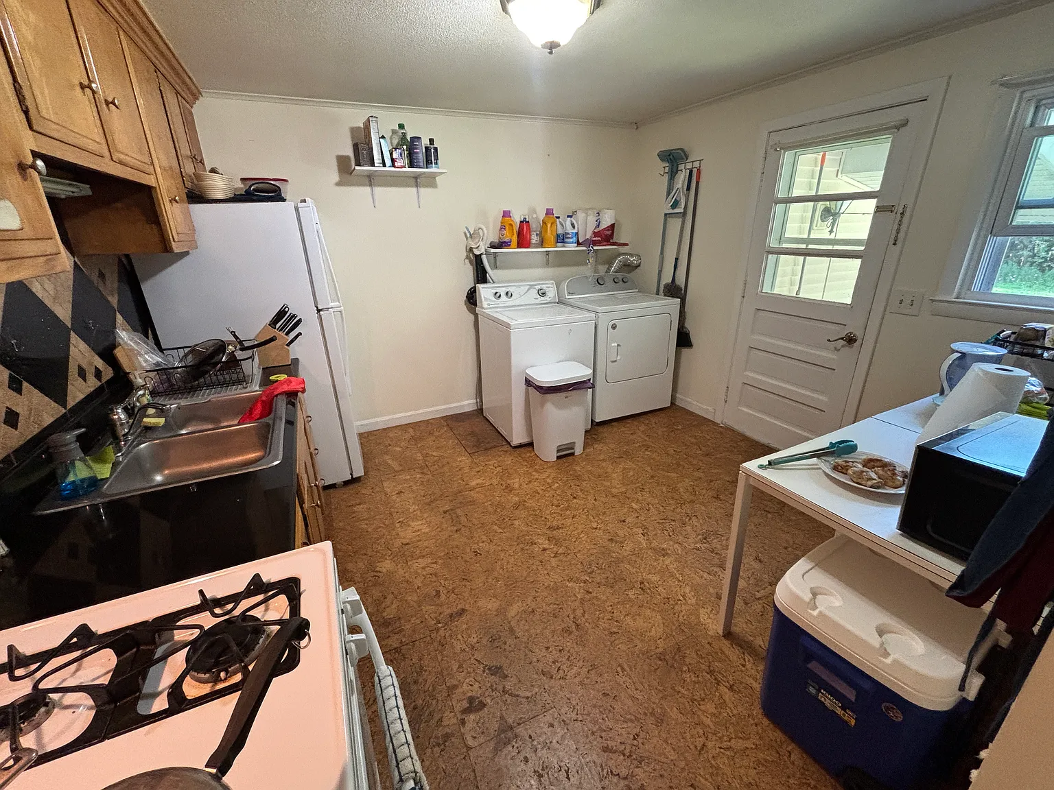 2 bed, $1,425 — Photo 3