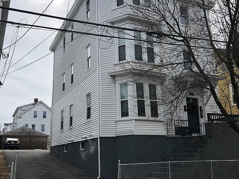 100 Tell St #3 — Photo 10