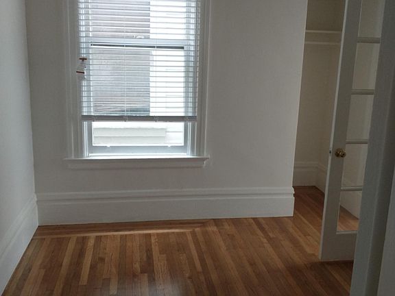 2nd image of 1840 Fell St