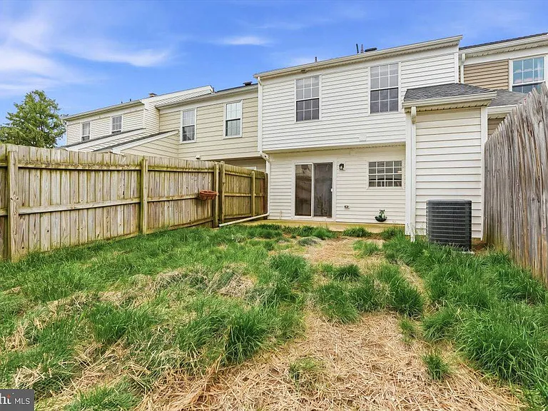 5735 Sunset View Ln — Photo 35