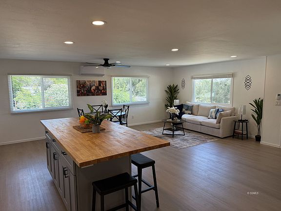 4th image of 5 Patricia Ln