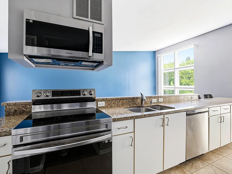 2745 Grinstead Dr #208 — Photo 17