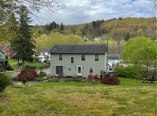 27 Innes Ave, Thomaston, CT 06787