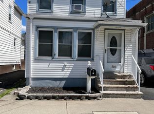 86 Pershing Ave, Carteret, NJ 07008