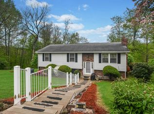 2059 Wrightman St, Morgantown, WV 26505