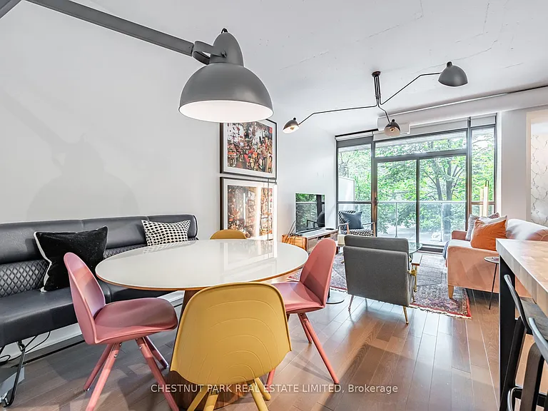 64 Niagara St #221 — Photo 10