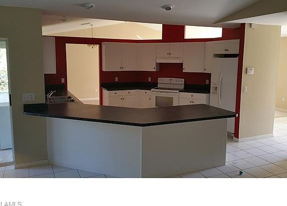 2nd image of 1105 Willard Ave