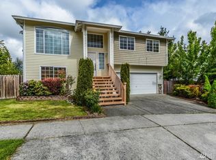 18920 21st Ave W, Lynnwood, WA 98036