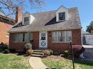 8372 Big Bend Blvd, Saint Louis, MO