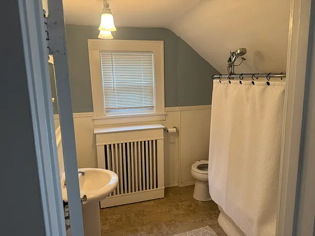 66 Armstrong Ave — Photo 17