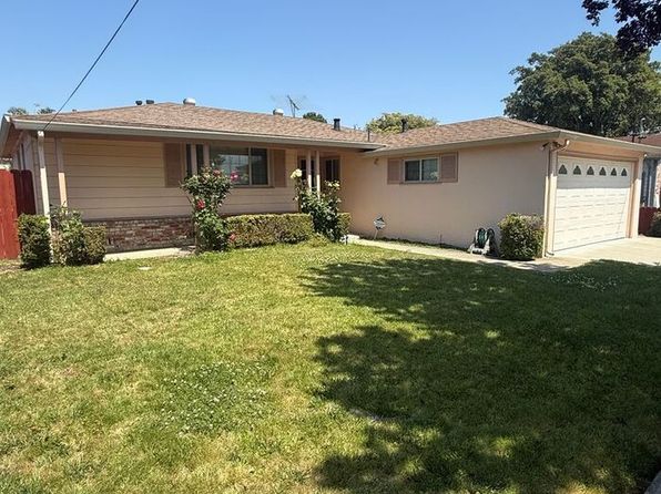 24728 Stone Ct