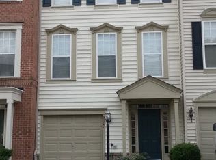 43267 Sunderleigh Sq, Ashburn, VA 20148