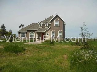 3334 Sankey Rd, Pleasant Grove, CA 95668