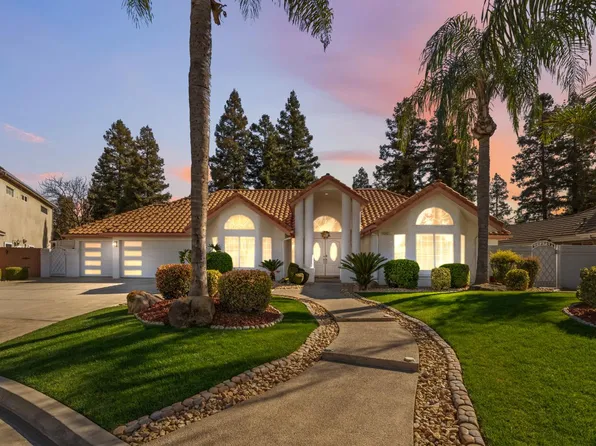 4943 W Minarets Ave, Fresno, CA 93722