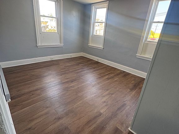 5th image of 4265 N 6th St Floor 2