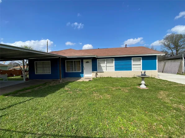 15513 Vonnett St, Channelview, TX 77530