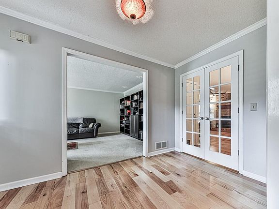2nd image of 1474 Willow Bnd
