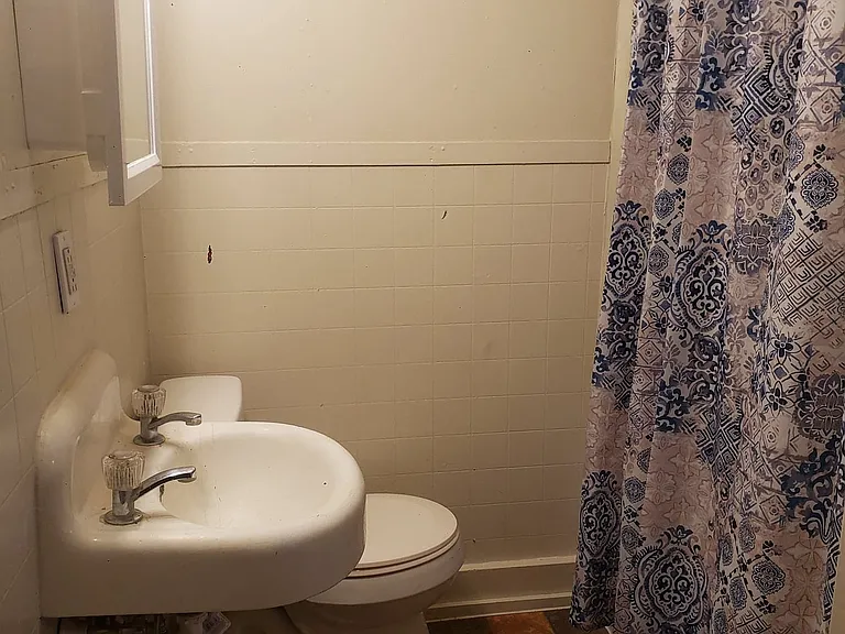 601 E Reed St — Photo 3