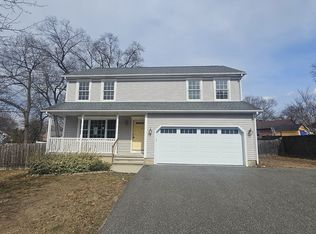 175 Fiberloid St, Springfield, MA 01151