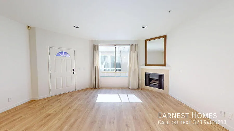 3 Bedrooms + Bonus Room, Lives Like a 4-Bedroom! — Photo 1