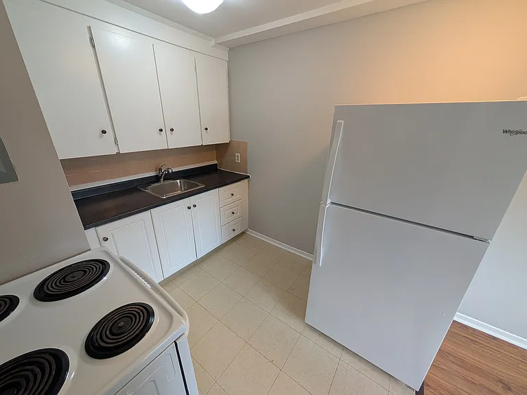 44 River Rd #7 — Photo 2