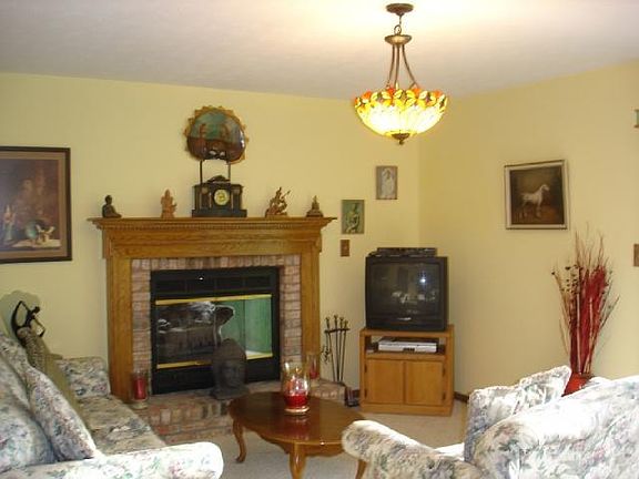 4th image of 7208 N Camberwood Dr