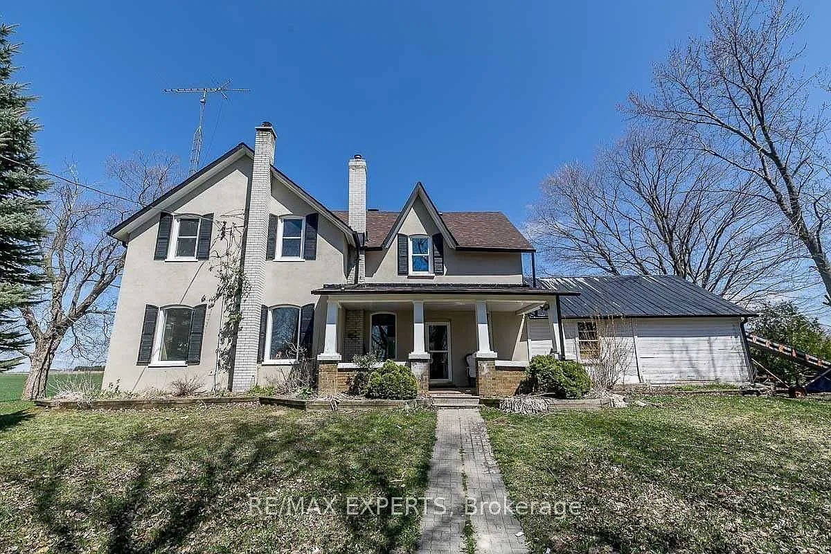 4 bed, $3,500 — Photo 1