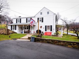 2463 Wassergass Rd, Hellertown, PA 18055