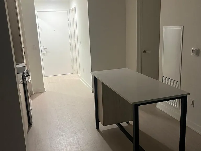 65 Mutual St #2407 — Photo 9