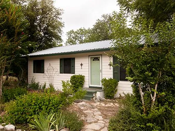 269 Elm Pass Rd #2, Center Pt, TX 78010