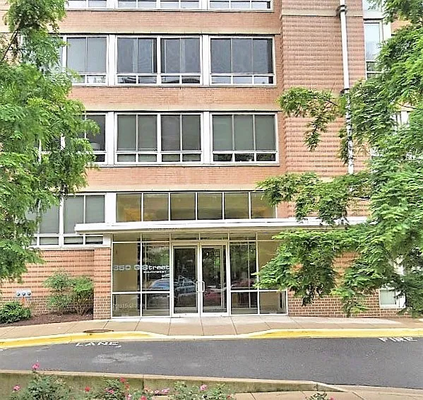 Building Photo - 350 G St SW #N514