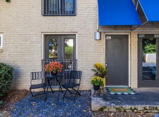 2023 Oakview Rd UNIT 211, Atlanta, GA 30317