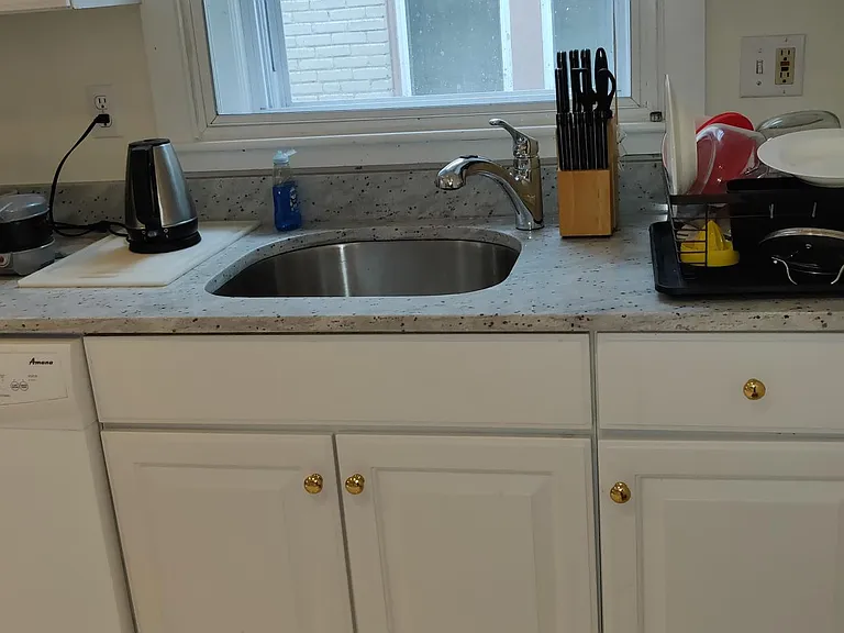 81 Gibbs St #2 — Photo 23