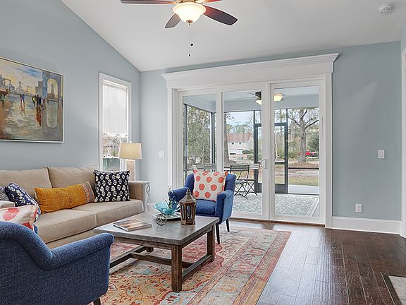7th image of this home